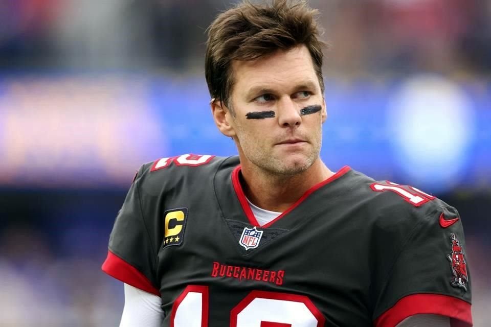 Tom Brady se prepara para debutar como comentarista en la Semana 1 de la NFL en el encuentro entre Dallas y Cleveland.