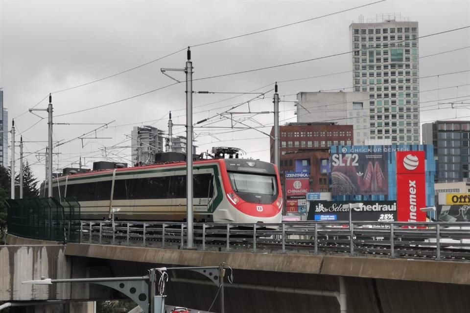 Fue al llegar a la estación Lerma, que antecede al nuevo tramo en operación, que comenzaron a registrarse las afectaciones.