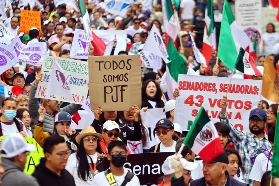 La reforma judicial ha provocado diversas protestas de trabajadores a lo largo del País.