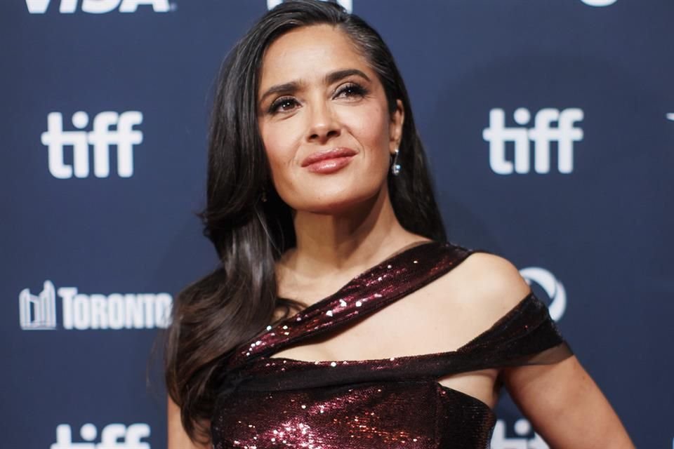 Salma Hayek protagoniza  'Without Blood'.