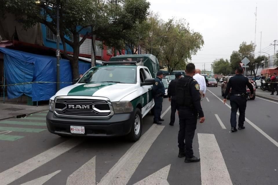 Policías y paramédicos acudieron al lugar pero hallaron a la víctima sin signos vitales.