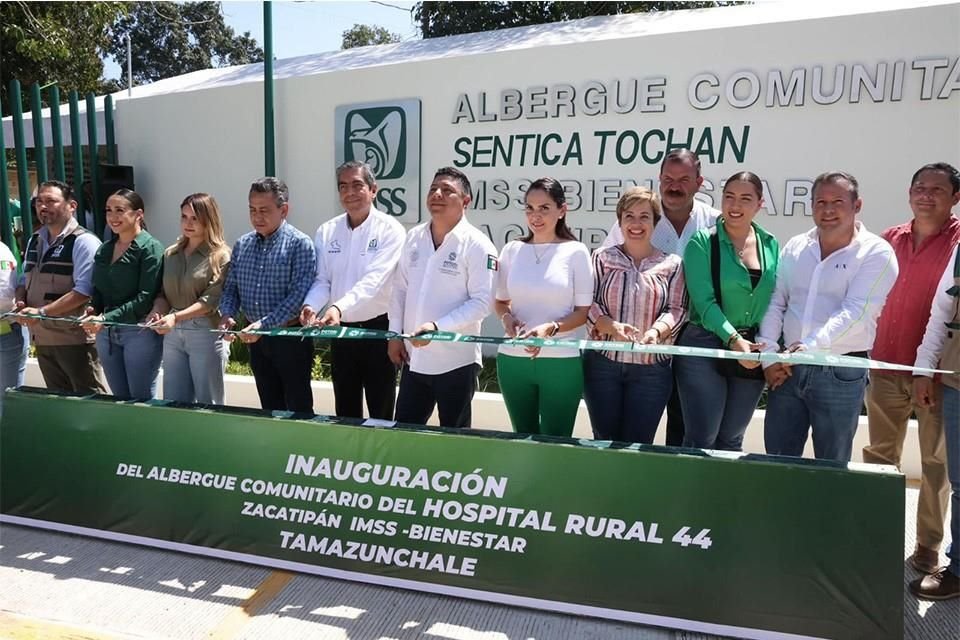 Familias potosinas gozan de más servicios médicos gratuitos