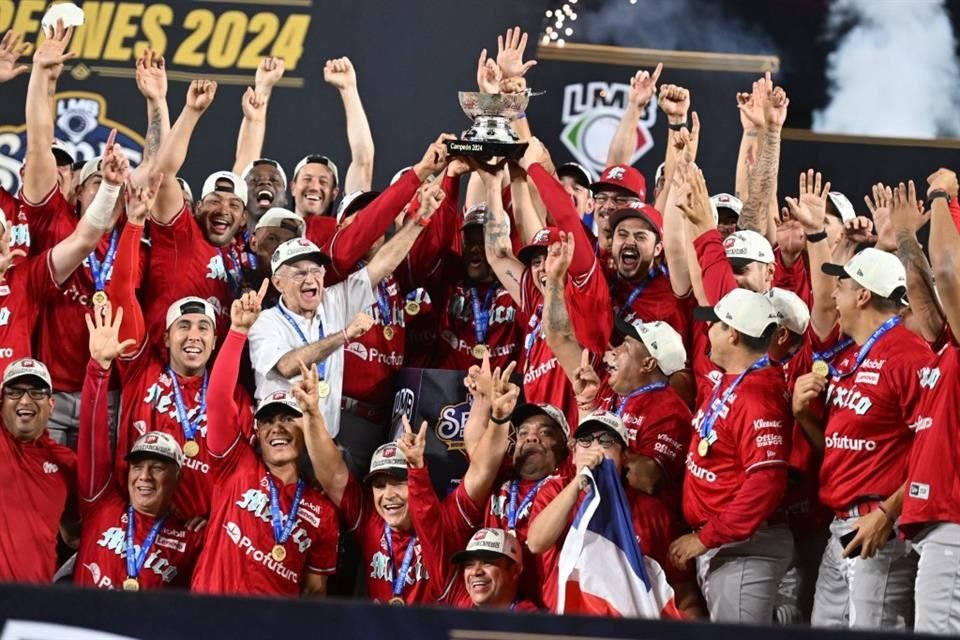 Los Diablos Rojos alzaron su trofeo 17 de la LMB.