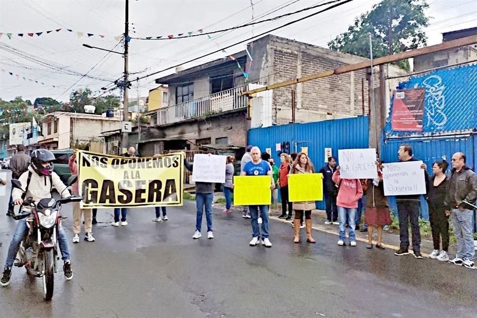 Vecinos habían expresado su descontento por la construcción de una gasera irregular.