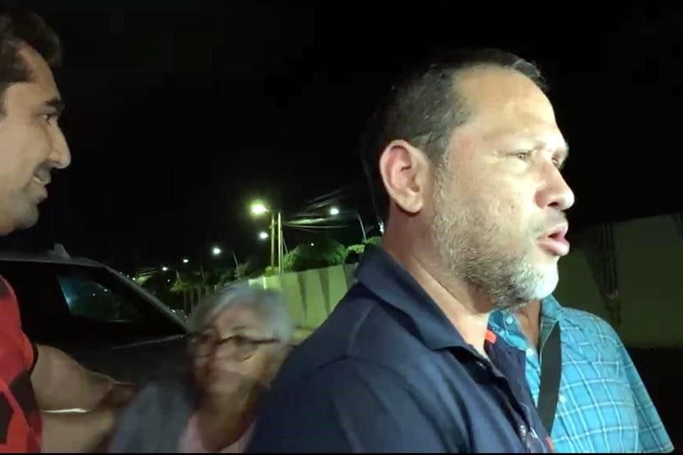 El senador emecista aseguró que estuvo en la sala de juicios orales de Campeche, debido a la detención de su padre.