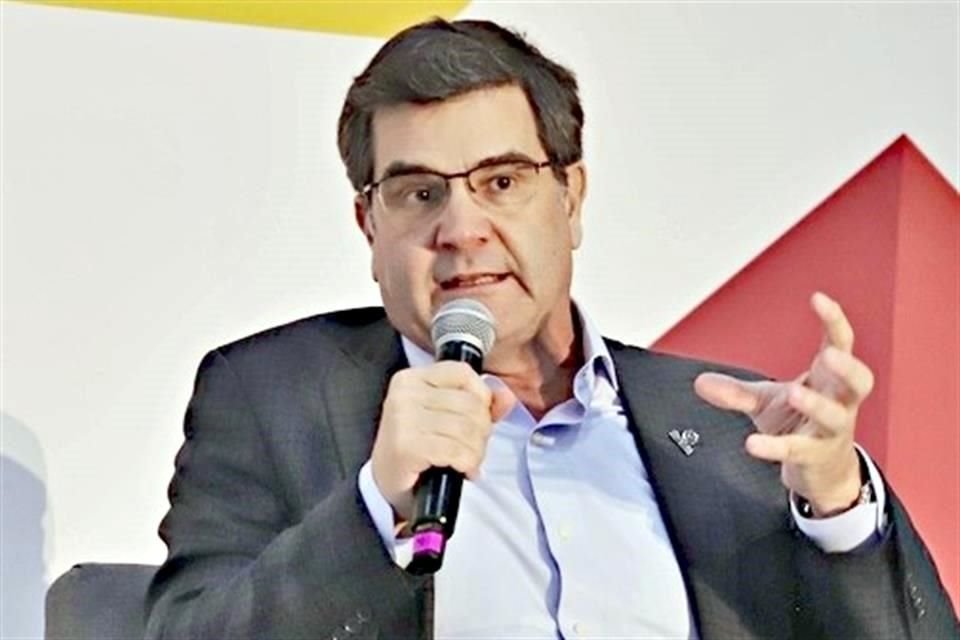 Máximo Vedoya, presidente de la Caintra Nuevo León.