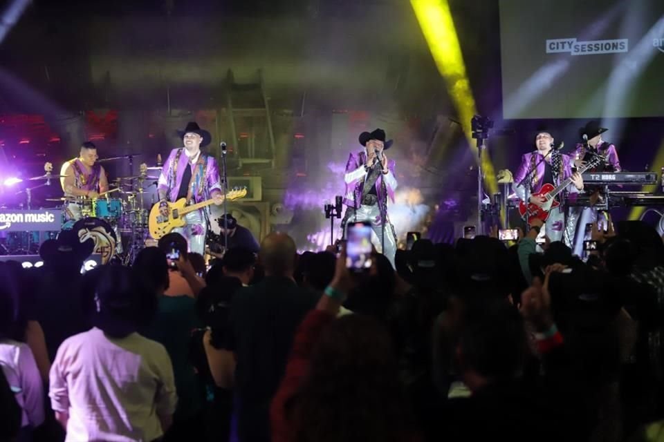 Bronco realizó un especial musical en vivo llamado City Sessions de Amazon Music y que se transmitió de manera global.