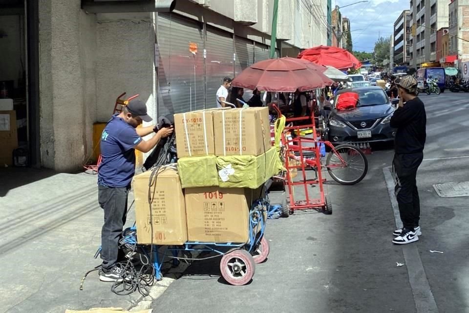 Algunos locales siguen incurriendo en prácticas que llevaron al cierre.