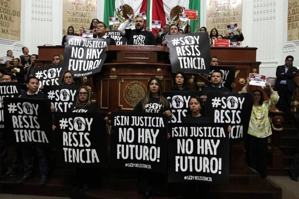 El Congreso CDMX aprobó la Reforma al Poder Judicial en una sesión que duro casi cuatro horas.