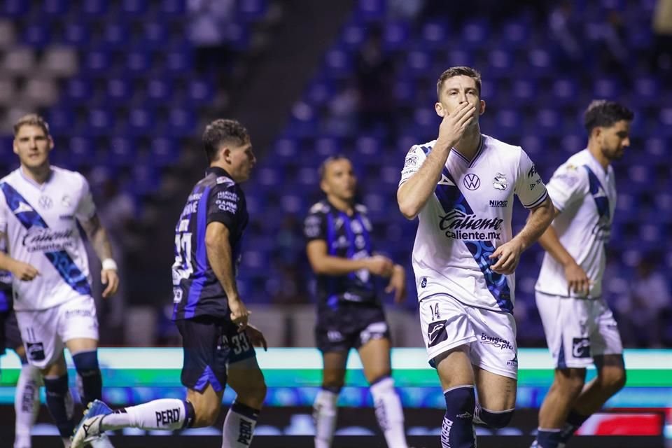 Querétaro sigue en picada y recibió su séptimo descalabro en ocho juegos del Apertura 2024, tras caer 2-1 en su visita al Puebla.