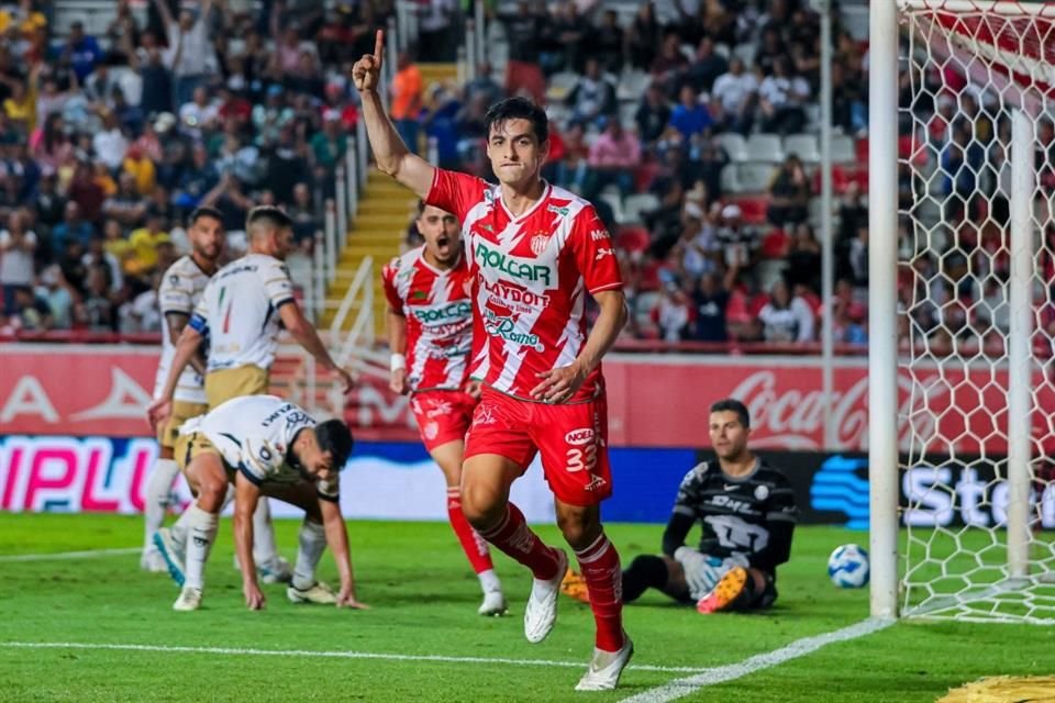 Pumas sufrió su tercera derrota consecutiva del torneo justo en una semana de celebración, con un 2-0 en contra en su visita al Necaxa.