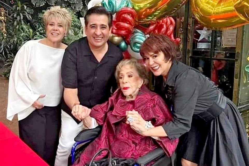 Me siento perfecta.- Silvia Pinal