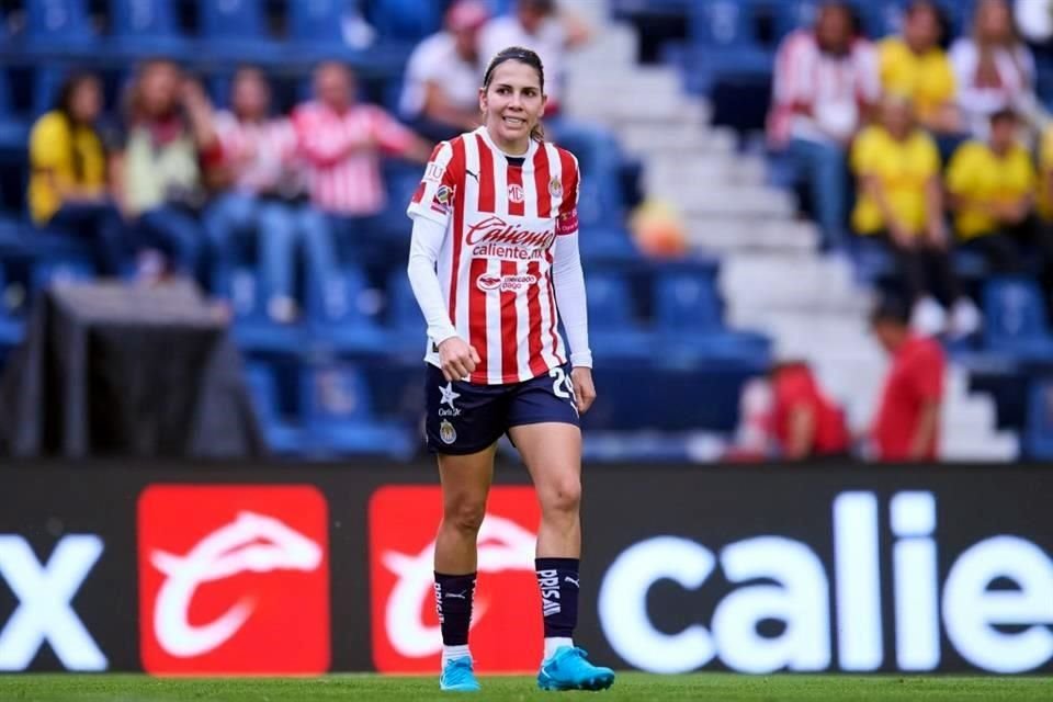 Guadalajara vivió una pesadilla en el Estadio Ciudad de los Deportes al ser goleadas por América.