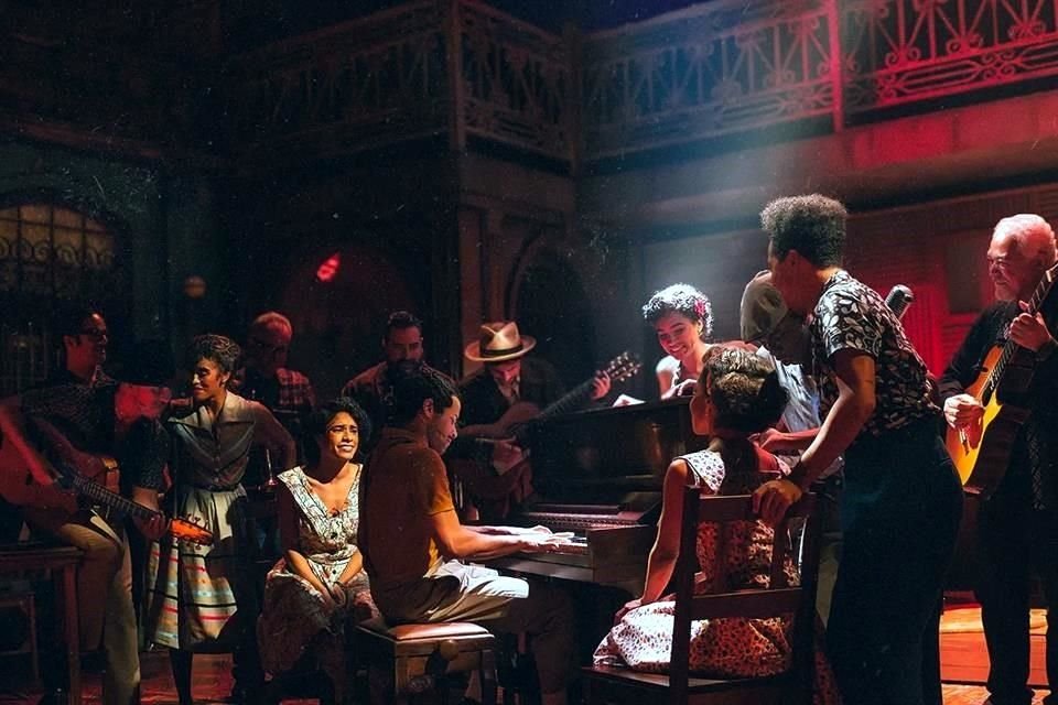 El aclamado grupo de artistas cubanos Buena Vista Social Club tendrá su propia obra de teatro musical en Broadway, que estrenará en 2025.