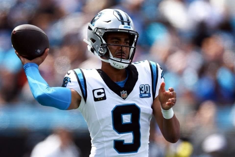 Luego de un mal arranque de Carolina en la NFL, el equipo decidió sentar a Bryce Young y poner a Andy Dalton como quarterback titular.