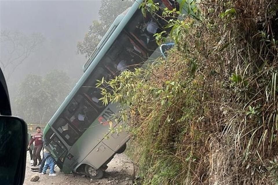 El accidendete dejó varios heridos, entre ellos turistas mexicanos.