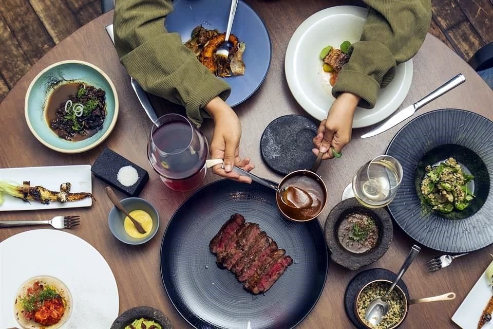 El restaurante cuenta con el trabajo del chef Carlos Herrera.