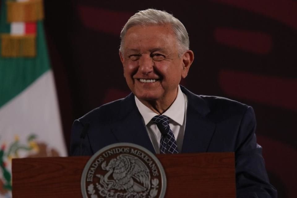 El Presidente de México Andrés Manuel López Obrador durante la conferencia mañanera en Palacio Nacional.