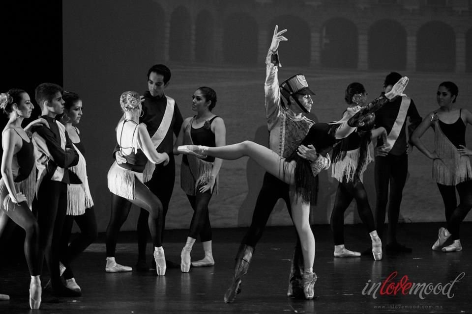 Celebra el Victoria Ballet 40 años con una función especial en el Conjunto Santander.