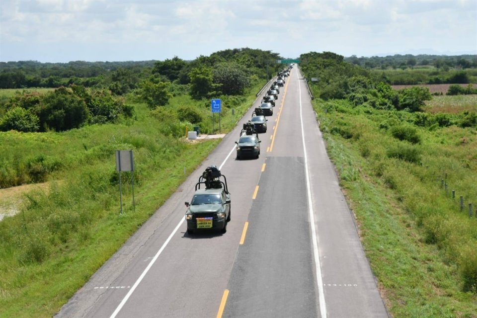 La Sedena envió unos 600 soldados a Sinaloa para reforzar la seguridad en el estado, lugar donde se ha registrado una ola de violencia.