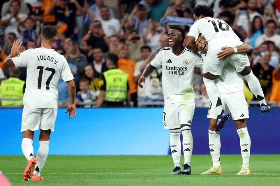 El Real Madrid venció 4-1 al Espanyol.