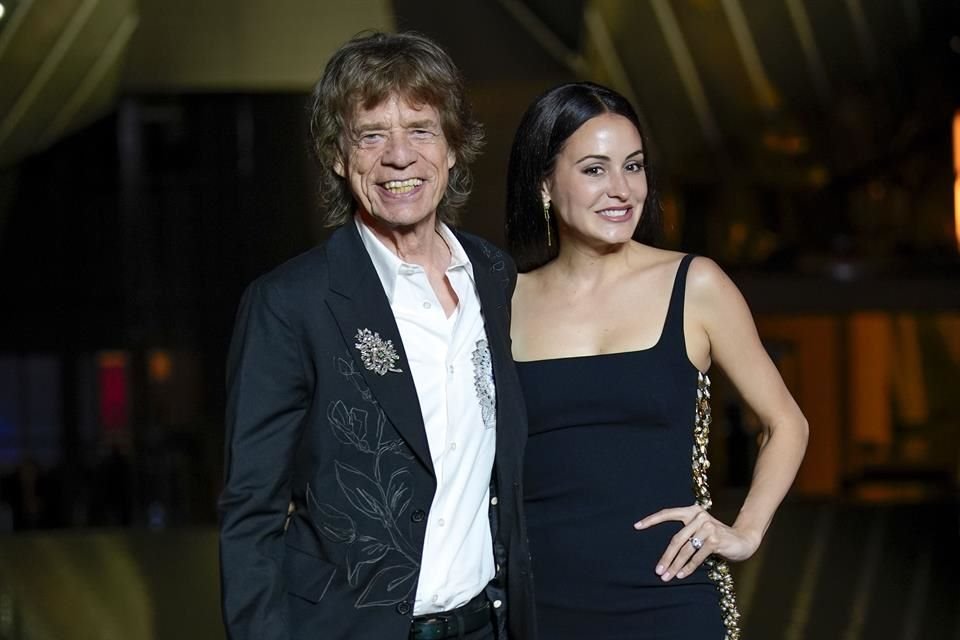 Melanie Hamrick confesó que prefiere evadir las críticas sobre la diferencia de edad que tiene con su pareja Mick Jagger.