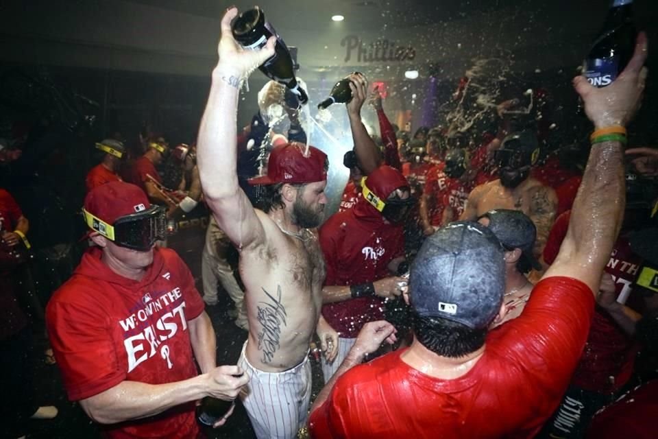 Los Phillies en el festejo.