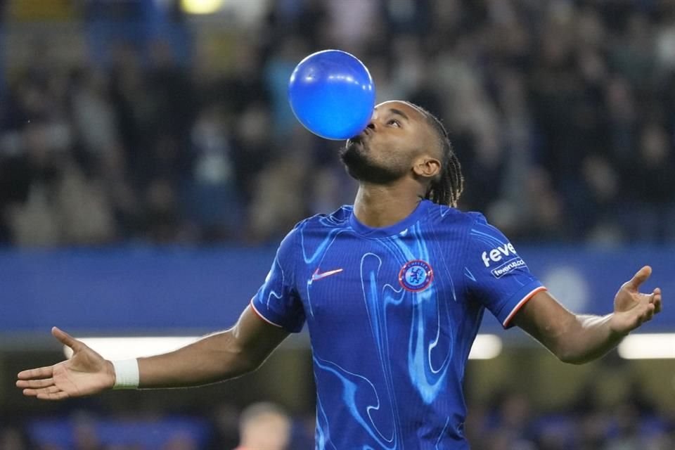 Christopher Nkunku se lució con un hat-trick en la Copa de la Liga.