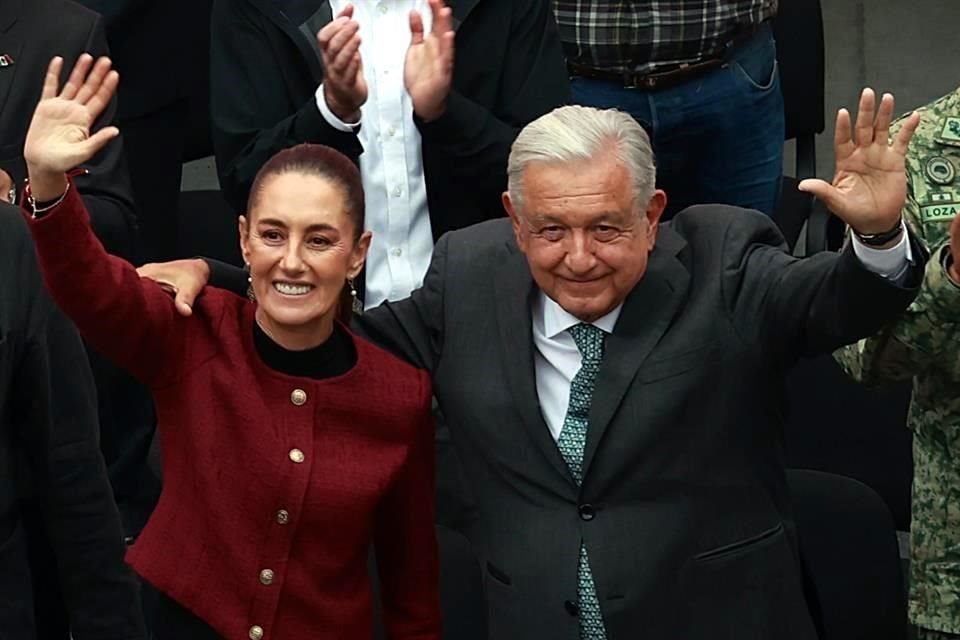 López Obrador y Sheinbaum en la inauguración de la Cuarta Sección del Bosque de Chapultepec.