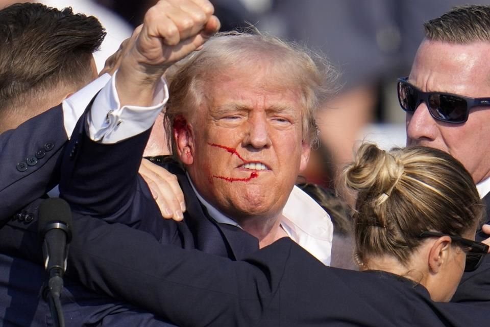 El ex Presidente Donald Trump sufrió un atentado en un evento de campaña en Butler, Pensilvania, el 13 julio del 2024.