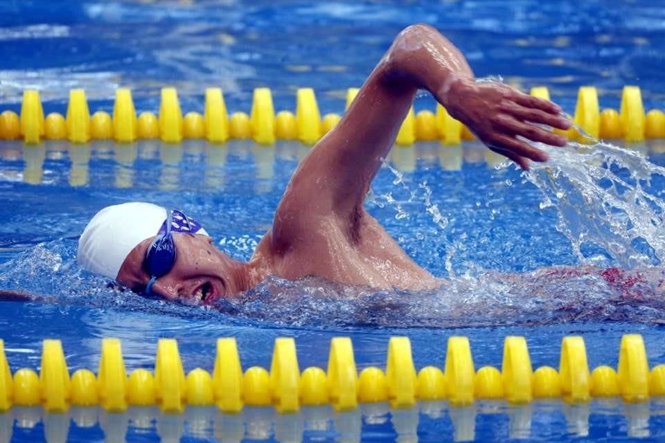 La natación es una de las mejores disciplinas deportivas.