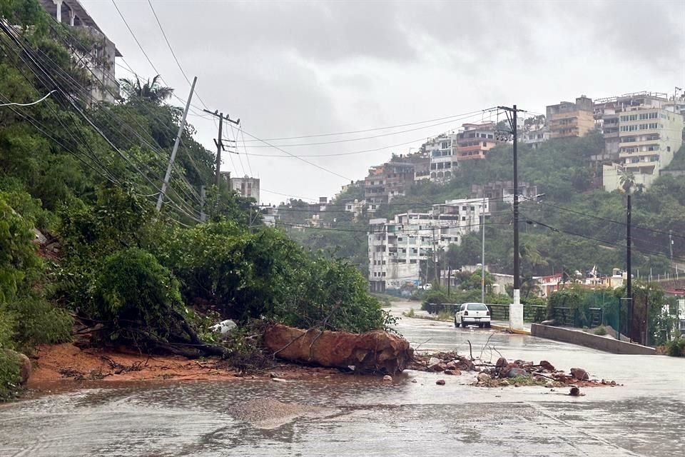 Un deslave en la zona poniente de Acapulco.