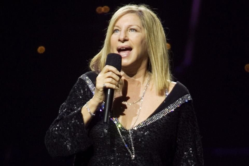 La actriz Barbra Streisand será protagonista de un documental de varias partes de Frank Marshall, que explorará su multifacética carrera.