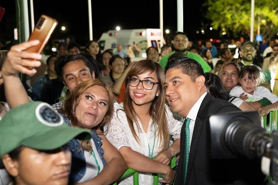 Presentan documental en San Luis Potosí en vez de informe