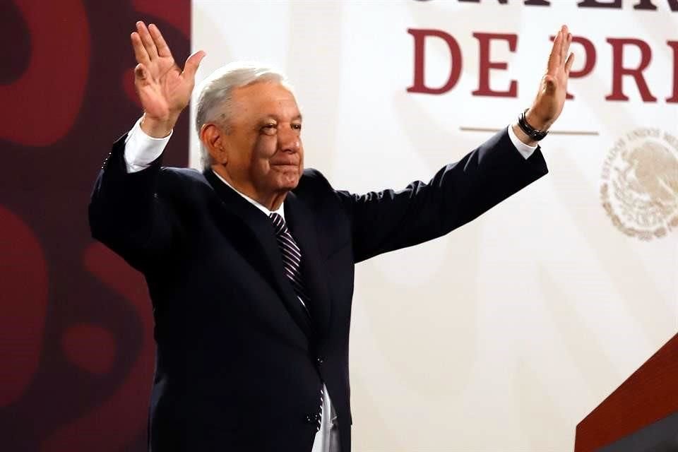 Penúltima conferencia de prensa de Andrés Manuel López Obrador, Presidente de México, desde el salón Tesorería de Palacio Nacional.