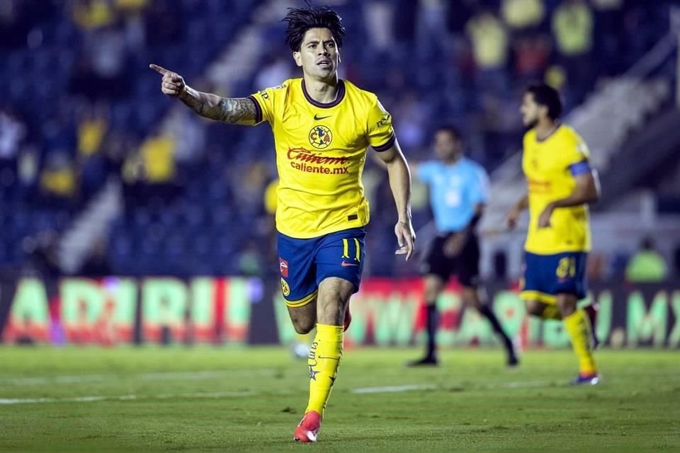 Víctor Dávila ha logrado adaptarse rápido al juego azulcrema y es una de las opciones para André Jardine ante Pumas.