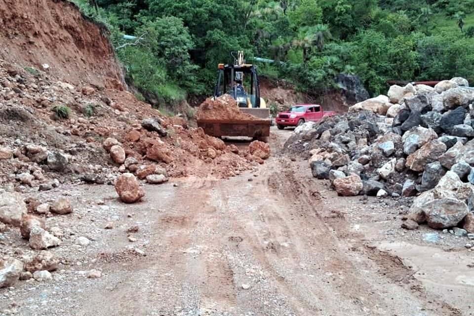 Las autoridades reportaron la liberación de caminos hacia Chilpancingo.