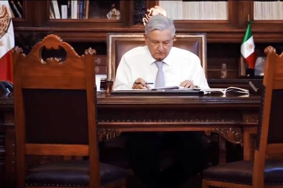 Para Sheinbau, el Presidente López Obrador tiene una 'capacidad organizativa' que le viene de su entrega al pueblo.