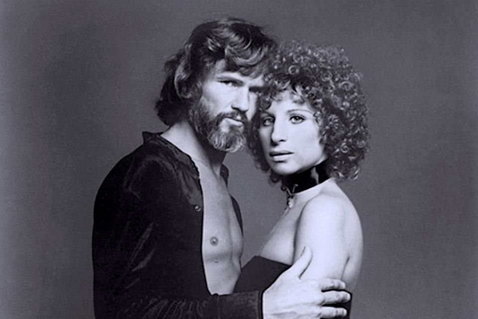 Protagonizó junto a Barbra Streisand el remake de Frank Pierson de 'Nace Una Estrella', interpretación por la que ganó un Globo de Oro en 1977.