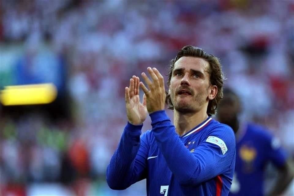 Luego de 10 años, 137 partidos y 44 goles, Antoine Griezmann anunció su retiro de la selección francesa.