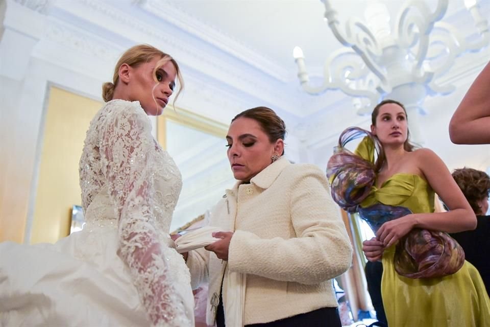 Teté Rosado rindió homenaje a la fuerza interior de la mujer a través de su colección Primavera Verano 2025 desde la Paris Fashion Week.