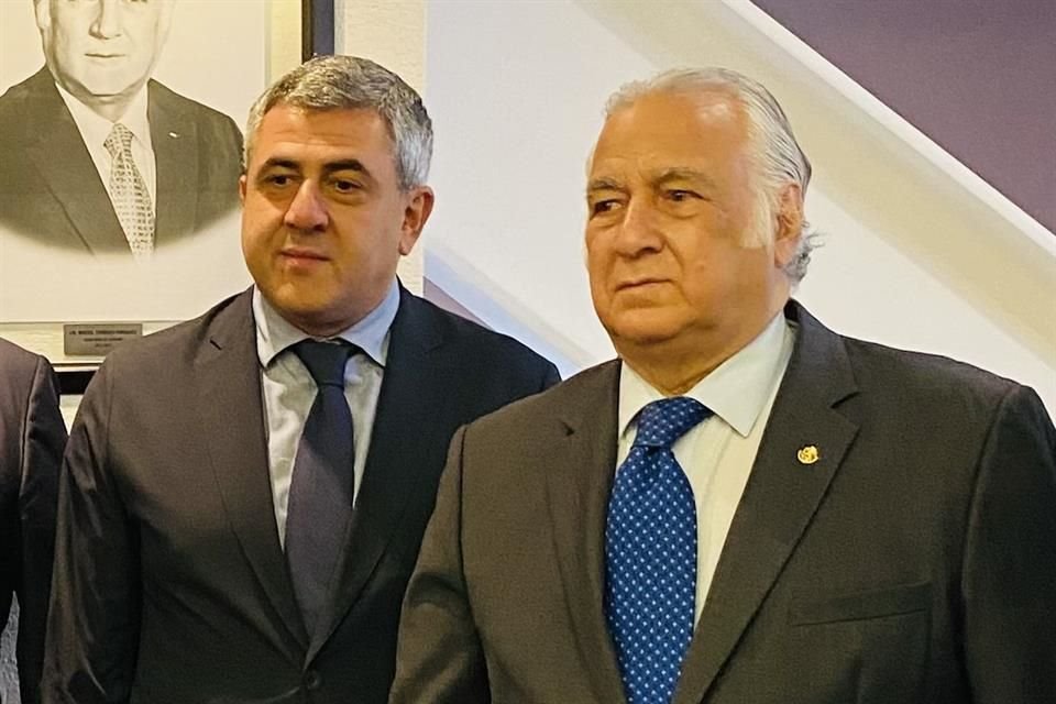 El secretario general de la ONU Turismo, Zurab Pololikashvili y Miguel Torruco, titular de Sectur.