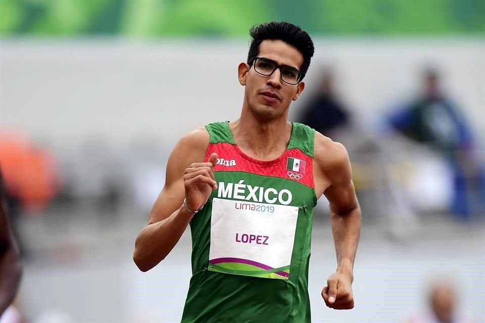 El corredor mexicano no pudo superar las Semifinales de los 800 metros.