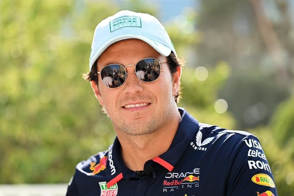 Sergio Pérez tuvo la oportunidad de celebrar un año más de vida con su familia, lejos del mundo de la F1.