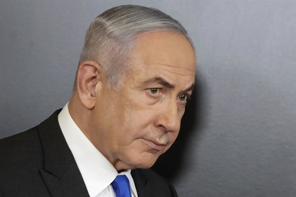 El Primer Ministro israelí, Benjamin Netanyahu, prometió represalias tras el ataque con misiles de Irán.