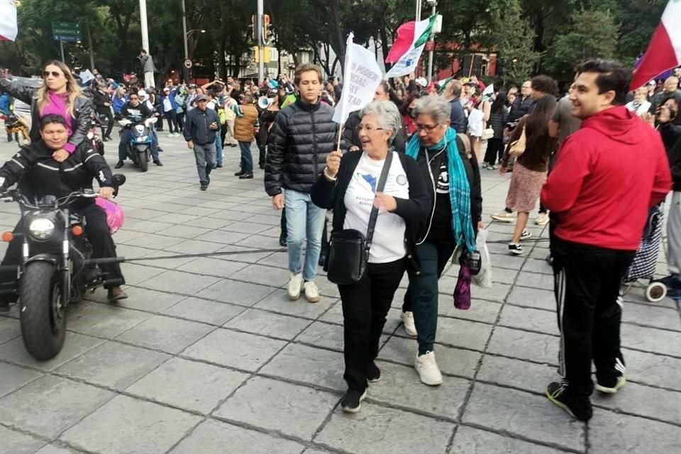 La marcha fue convocada por Patricia Aguayo Bernal, vocera de los trabajadores del Poder Judicial.