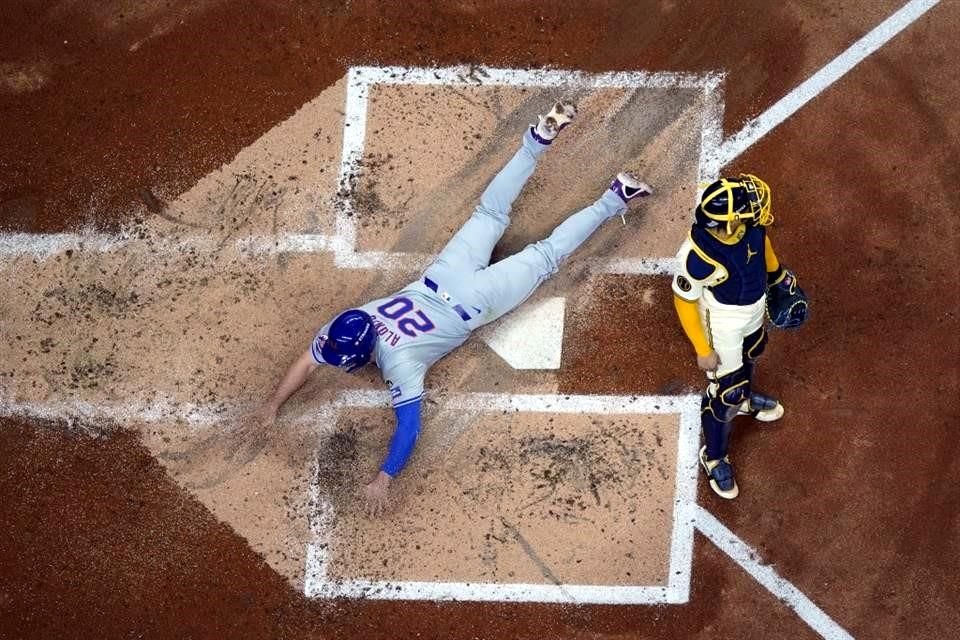 Mets ocupó de dos rallies en el juego para acabar con los Brewers, uno de 3 y otro de 5 carreras.