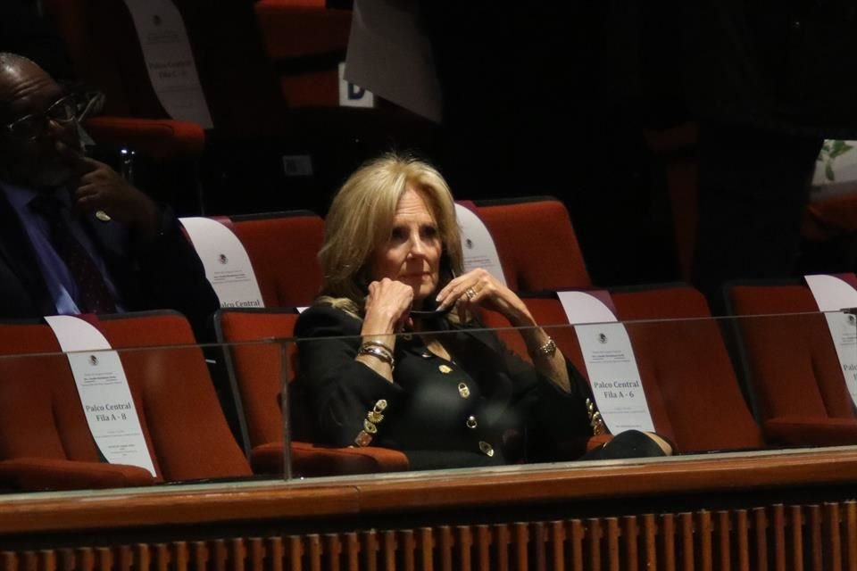 La Primera Dama de EU durante la toma de protesta de Claudia Sheinbaum.