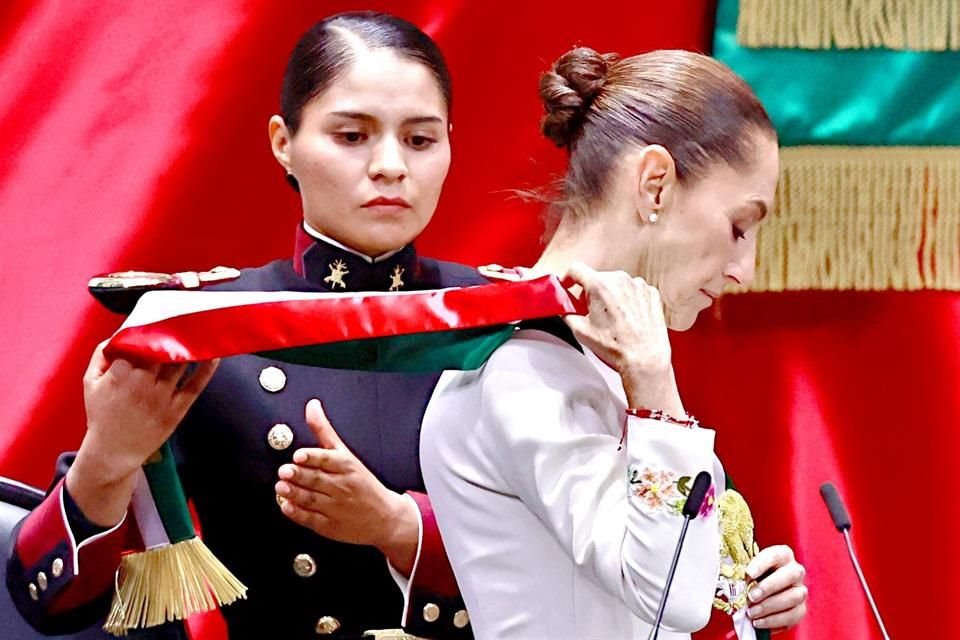 En su discurso de toma de protesta el pasado 1 de octubre, Sheinbaum destacó que en materia energética se impulsará el desarrollo de renovables y de transición energética.