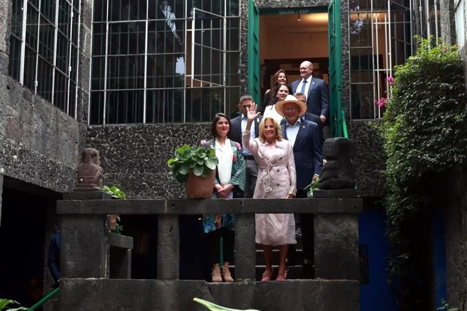 En su tercer día en México, Jill Biden realizó un recorrido en el Museo de Frida Kahlo.